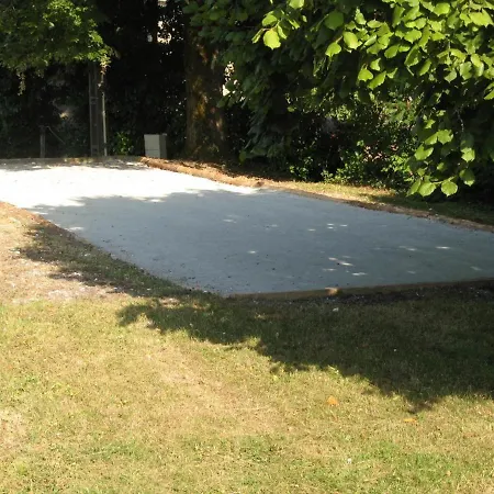 Holiday home Maison Independante Avec Grand Jardin, Cheminee, Wifi Et Equipements De Loisirs A - Fr-1-616-97 *