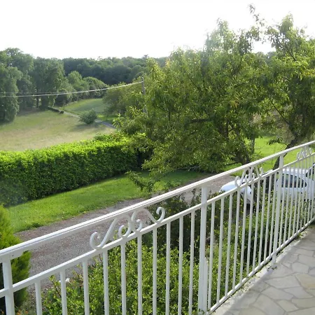 Maison Independante Avec Grand Jardin, Cheminee, Wifi Et Equipements De Loisirs A - Fr-1-616-97 Holiday home *