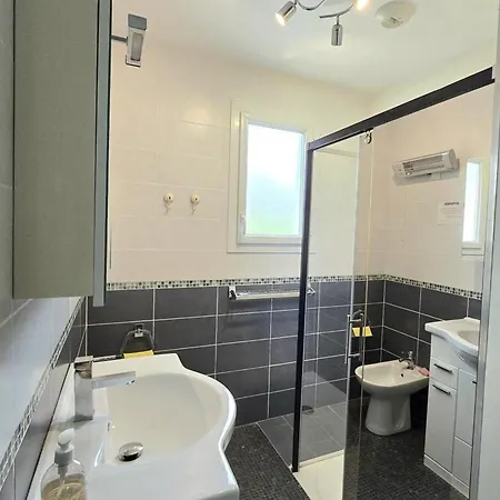 Maison Independante Avec Grand Jardin, Cheminee, Wifi Et Equipements De Loisirs A - Fr-1-616-97 Holiday home Agonac