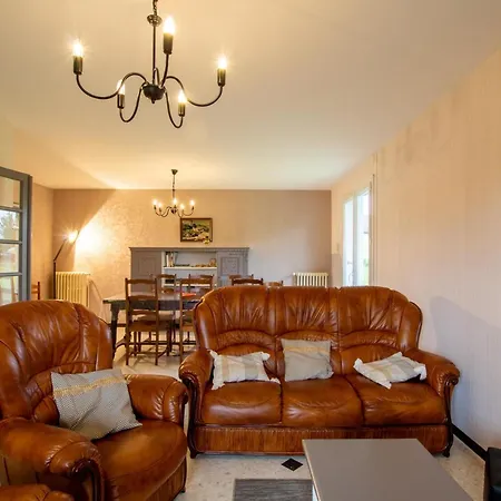Holiday home Maison Independante Avec Grand Jardin, Cheminee, Wifi Et Equipements De Loisirs A - Fr-1-616-97 Agonac